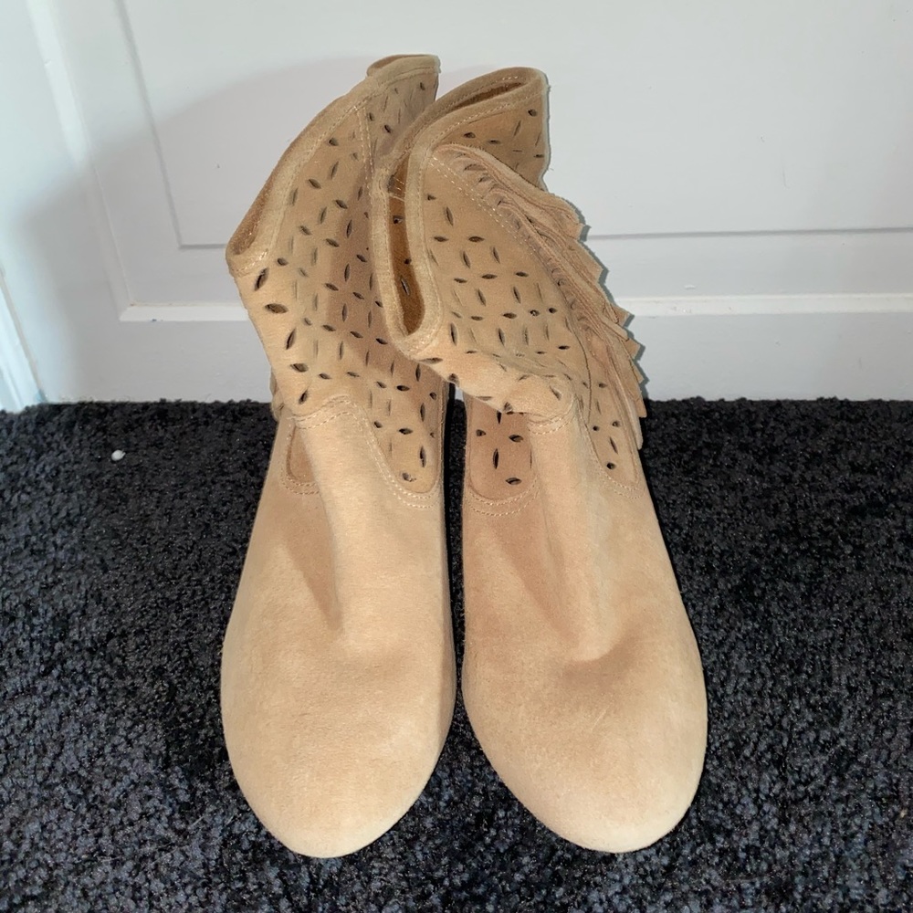Jessica Simpson fringe suede booties